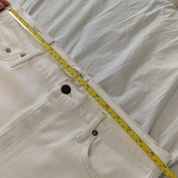 Agolde Nico High Rise Slim Fit White Jean Untitled - Picture 3 of 14